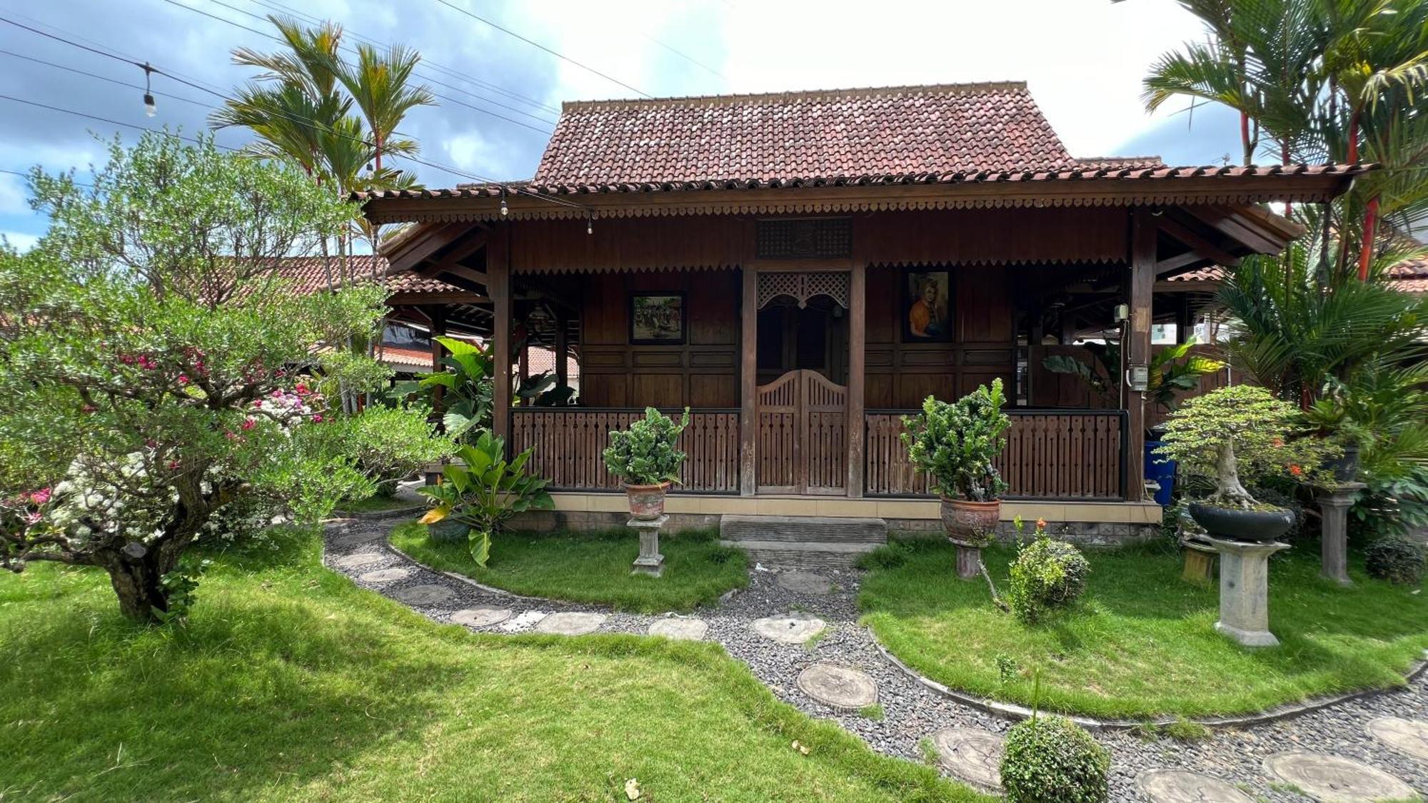 Oku Guest House Giri  Exterior photo